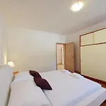 Emili Appartamento Sukošan