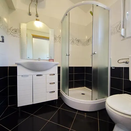 Emili Appartement *