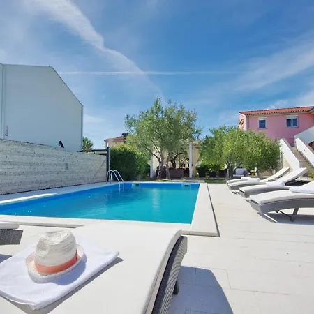 Appartement Emili *