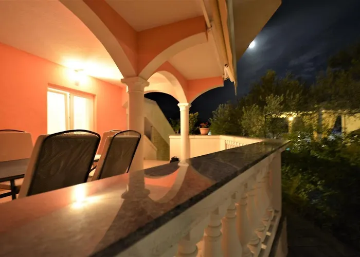 Apartman Emili *