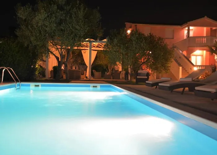 아파트 Emili Sukošan