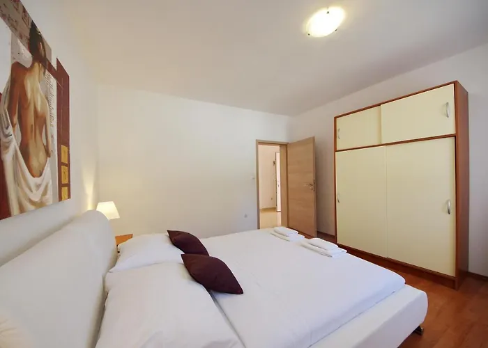 Emili 아파트 Sukošan