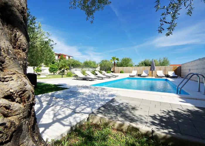 Emili 아파트 Sukošan