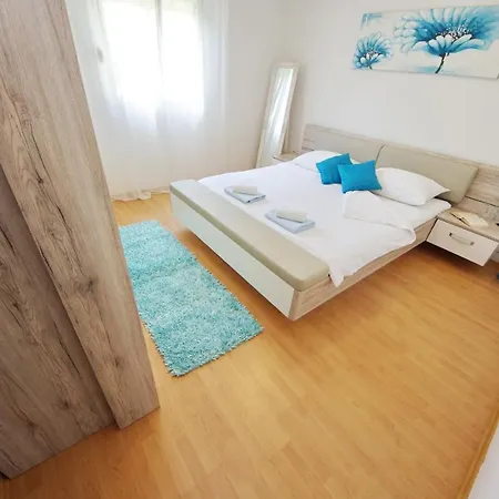 Apartament Emili Sukošan