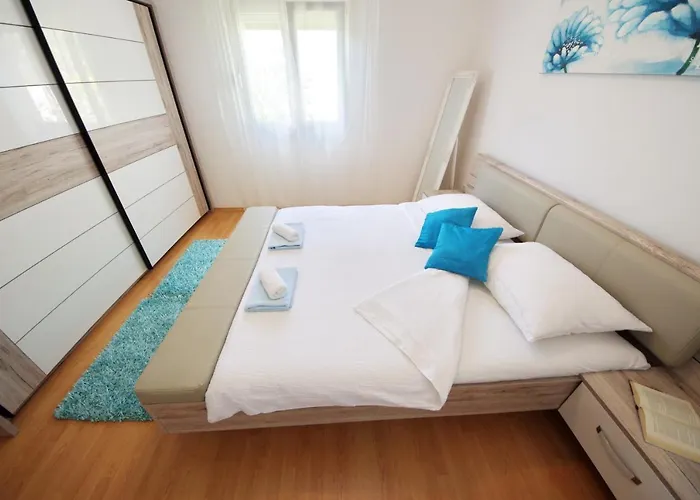 Appartement Emili Sukošan